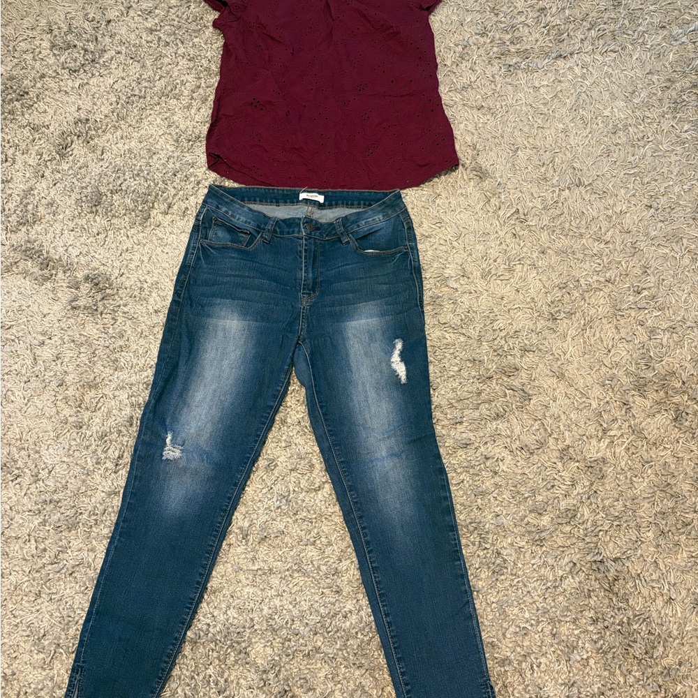 Kensie Dark Blue Skinny Jeans with Liz Claiborne shirt, size medium